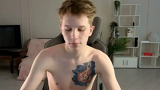 Snapshot of arlekincrop chatting on 10, 9, 2025 arlekincrop online show from 10, 9, 2025