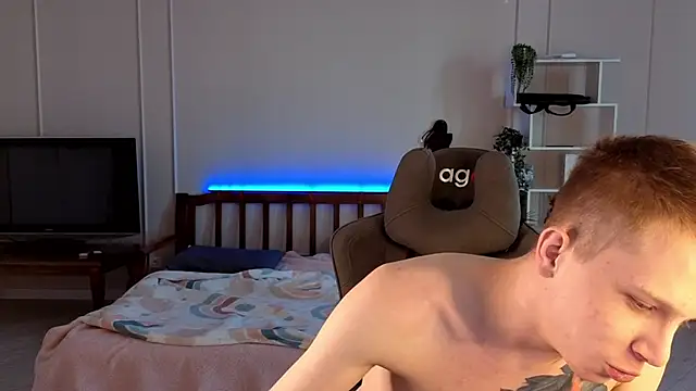 Snapshot of arlekincrop chatting on 29, 9, 2025 arlekincrop online show from 29, 9, 2025