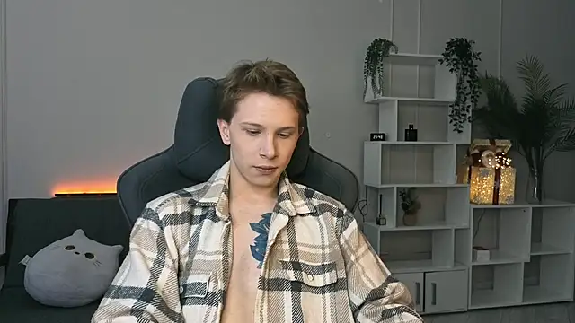 Snapshot of arlekincrop chatting on 15, 1, 2026 arlekincrop online show from 15, 1, 2026