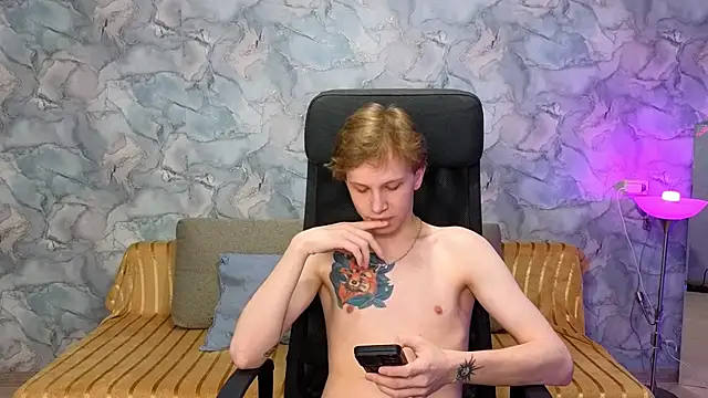 Snapshot of arlekincrop chatting on 5, 2, 2026 arlekincrop online show from 5, 2, 2026