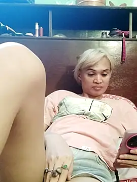 QueenSoreal online show from 23, 6, 2026