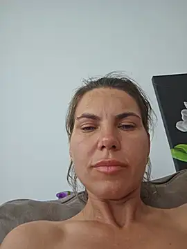 FeliciaKrige online show from 27, 6, 2026