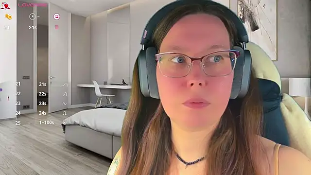 Victoria Romans online show from 4, 5, 2026