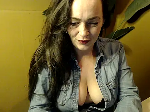 cloe85nl online show from 18, 12, 2024