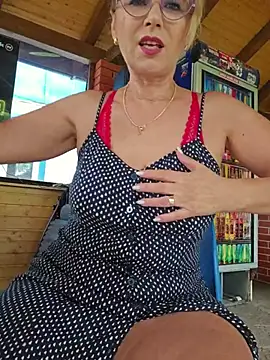 elacoquette online show from 3, 7, 2026