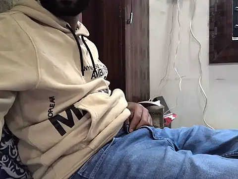 Snapshot of brownie_cake_cb chatting on 31, 10, 2025 brownie cake cb online show from 31, 10, 2025