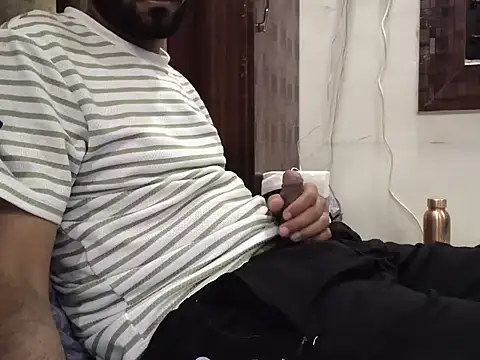 brownie cake cb online show from 16, 11, 2025