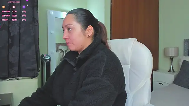 Kyllie B online show from 18, 2, 2025