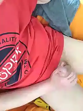 Snapshot of hardcap chatting on 5, 3, 2026 hardcap online show from 5, 3, 2026