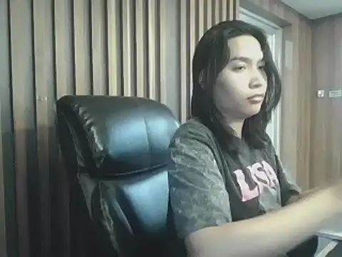 Snapshot of sara_kimoo chatting on 9, 1, 2025 sara kimoo online show from 9, 1, 2025