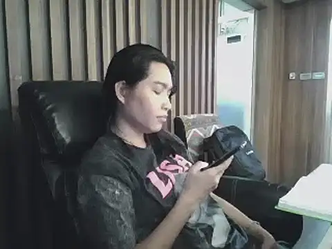 Snapshot of sara_kimoo chatting on 6, 3, 2025 sara kimoo online show from 6, 3, 2025