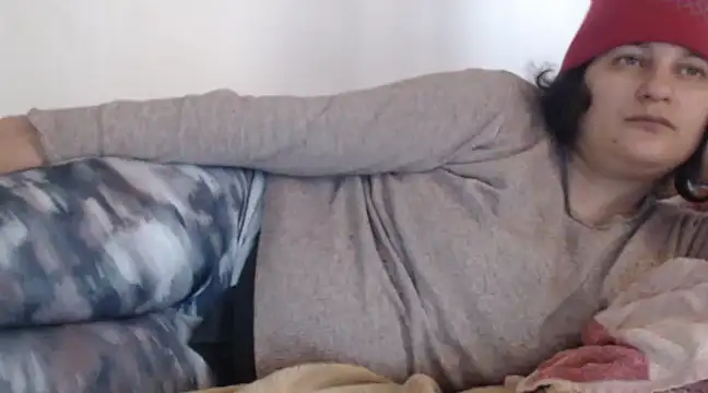 flowerlauren online show from 9, 2, 2025