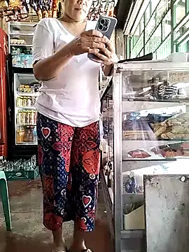 Snapshot of DelightDorothy34 chatting on 1, 4, 2026 DelightDorothy34 online show from 1, 4, 2026