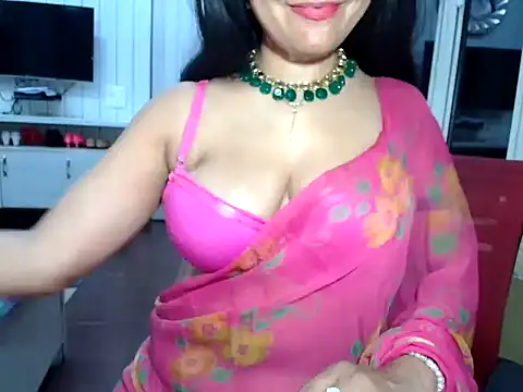 yourradhika online show from 8, 4, 2026