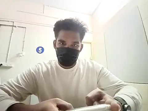 Snapshot of luckyloki chatting on 9, 3, 2025 luckyloki online show from 9, 3, 2025