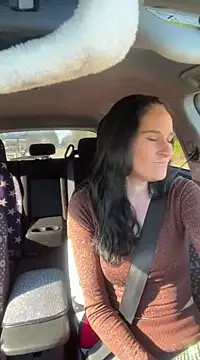 lolabunny9 online show from 25, 1, 2025