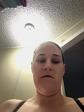 lolabunny9 online show from 25, 7, 2026