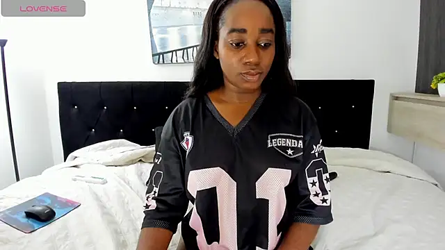 cristaaalclocks1 online show from 11, 7, 2026
