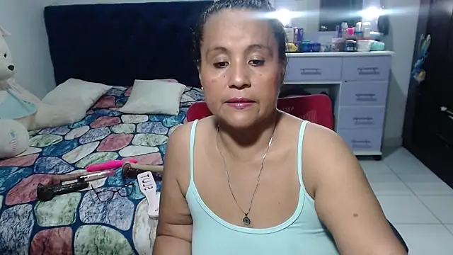pervert mommy  online show from 5, 5, 2026