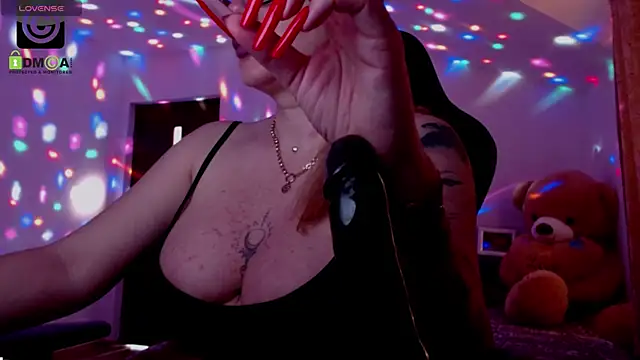 SonyaDevon online show from 21, 2, 2025