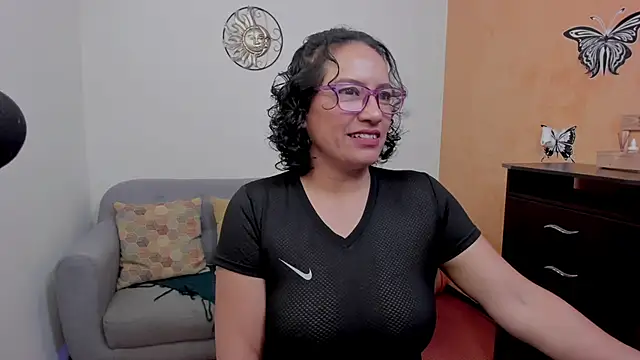 scarlet wet online show from 15, 7, 2026