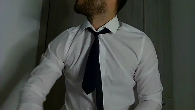 Snapshot of Justynn1 chatting on 16, 10, 2025 Justynn1 online show from 16, 10, 2025