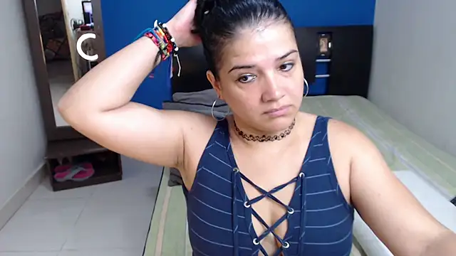 GlendaStarx online show from 9, 7, 2026