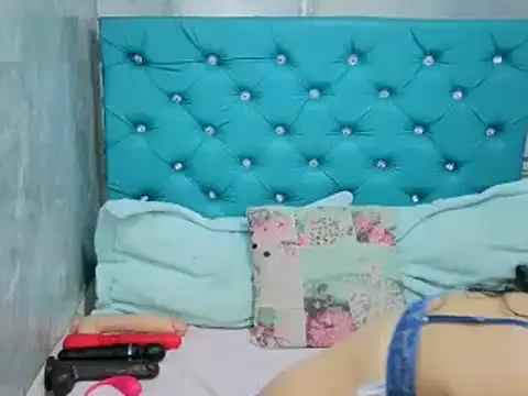 MAARYMOON online show from 19, 2, 2025