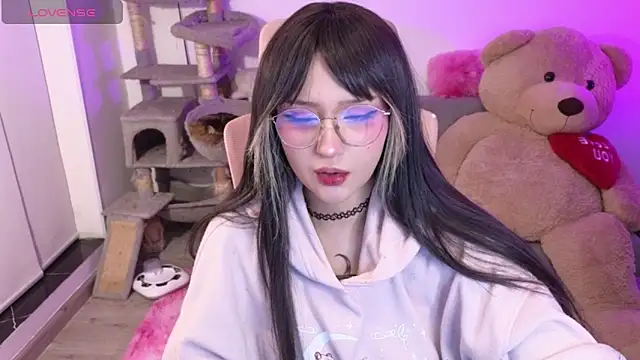 KuroChan420 online show from 20, 2, 2026