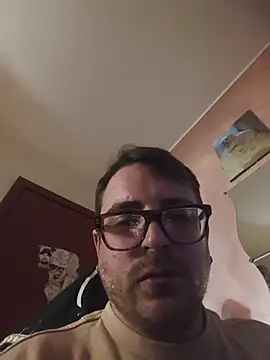 Snapshot of Aleee69 chatting on 26, 3, 2026 Aleee69 online show from 26, 3, 2026