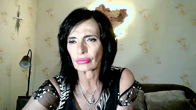 Snapshot of DreamMarianna chatting on 11, 7, 2026 DreamMarianna online show from 11, 7, 2026