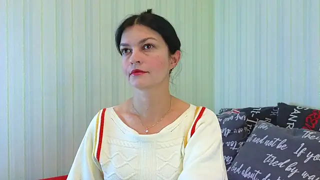  Lily  online show from 10, 12, 2024