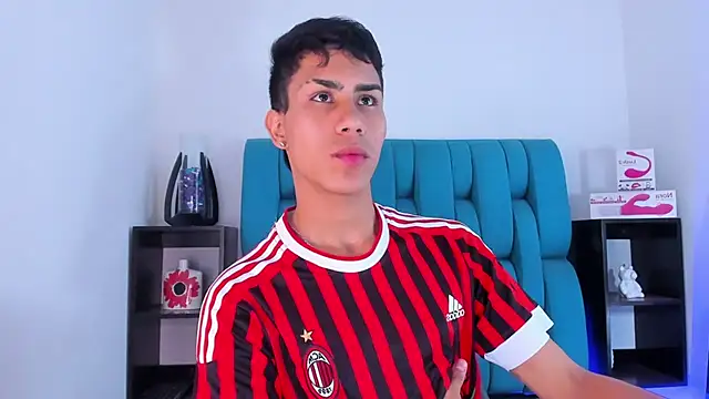 Snapshot of AlanNaughty chatting on 15, 1, 2025 AlanNaughty online show from 15, 1, 2025