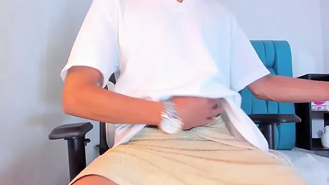 Snapshot of AlanNaughty chatting on 12, 2, 2025 AlanNaughty online show from 12, 2, 2025