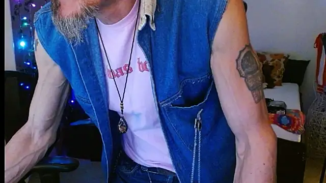 mycock2474u online show from 22, 2, 2025