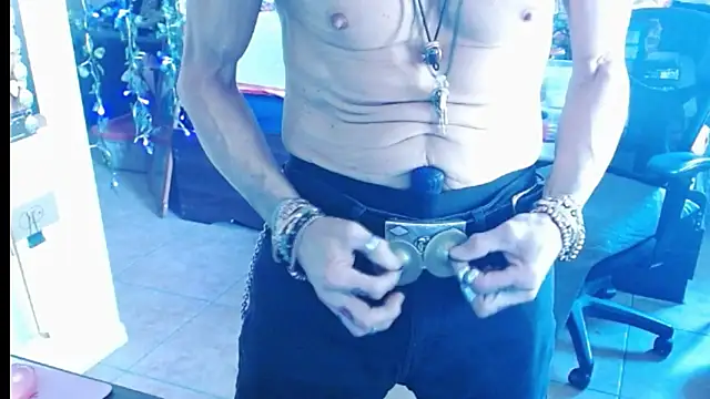 mycock2474u online show from 26, 2, 2025