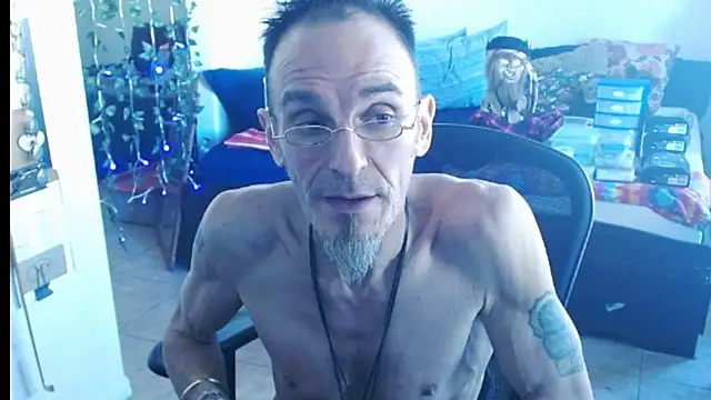 mycock2474u online show from 26, 2, 2025