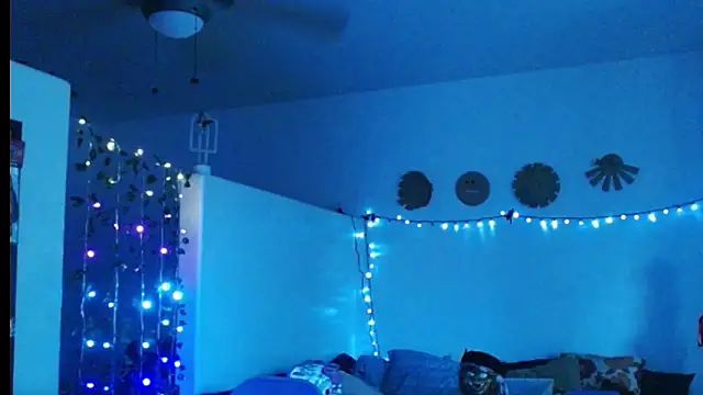 mycock2474u online show from 28, 2, 2025