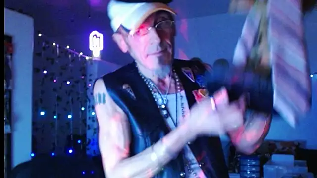 mycock2474u online show from 6, 3, 2025