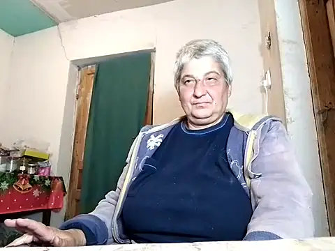 Snapshot of ExquisiteMature chatting on 4, 10, 2025 ExquisiteMature online show from 4, 10, 2025