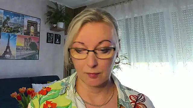 vanessa chat online show from 13, 5, 2026