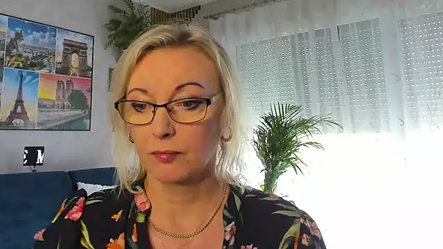 vanessa chat online show from 21, 5, 2026