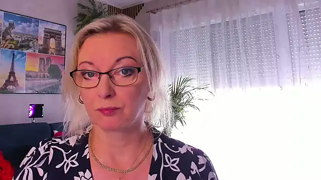 vanessa chat online show from 31, 5, 2026
