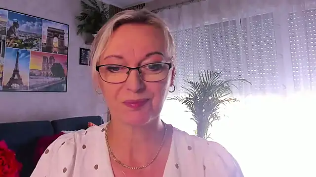 vanessa chat online show from 18, 6, 2026