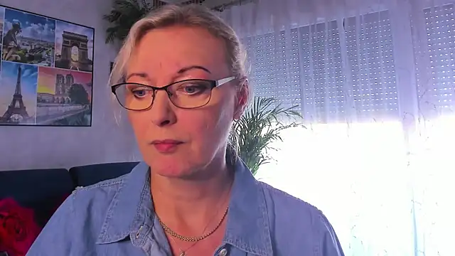 vanessa chat online show from 21, 6, 2026