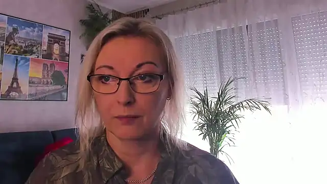 vanessa chat online show from 14, 7, 2026