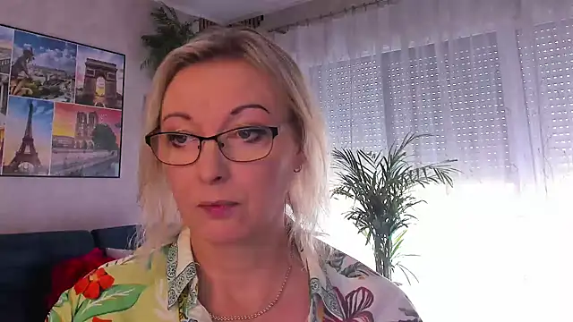 vanessa chat online show from 16, 7, 2026
