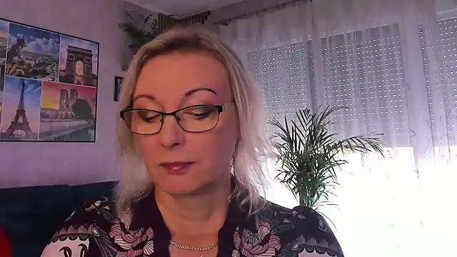 vanessa chat online show from 20, 7, 2026