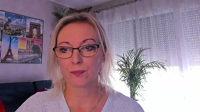 vanessa chat online show from 21, 7, 2026