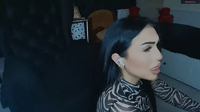 mistress meryem online show from 18, 1, 2026